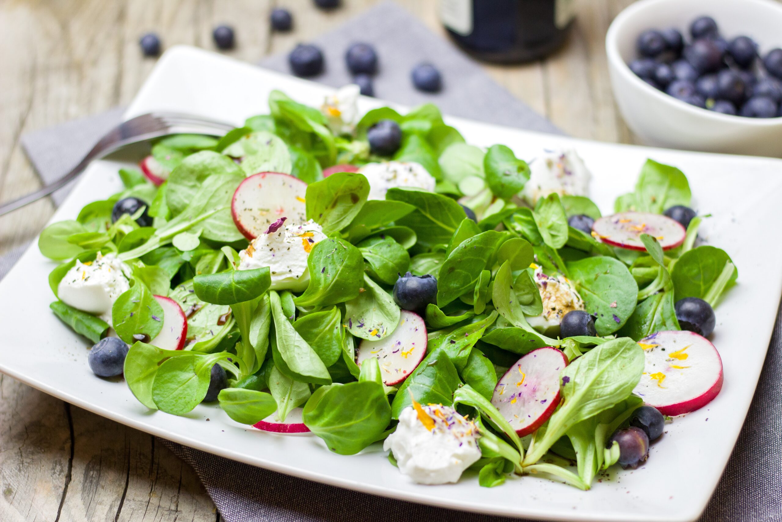 Blaubeer-Feta-Salat